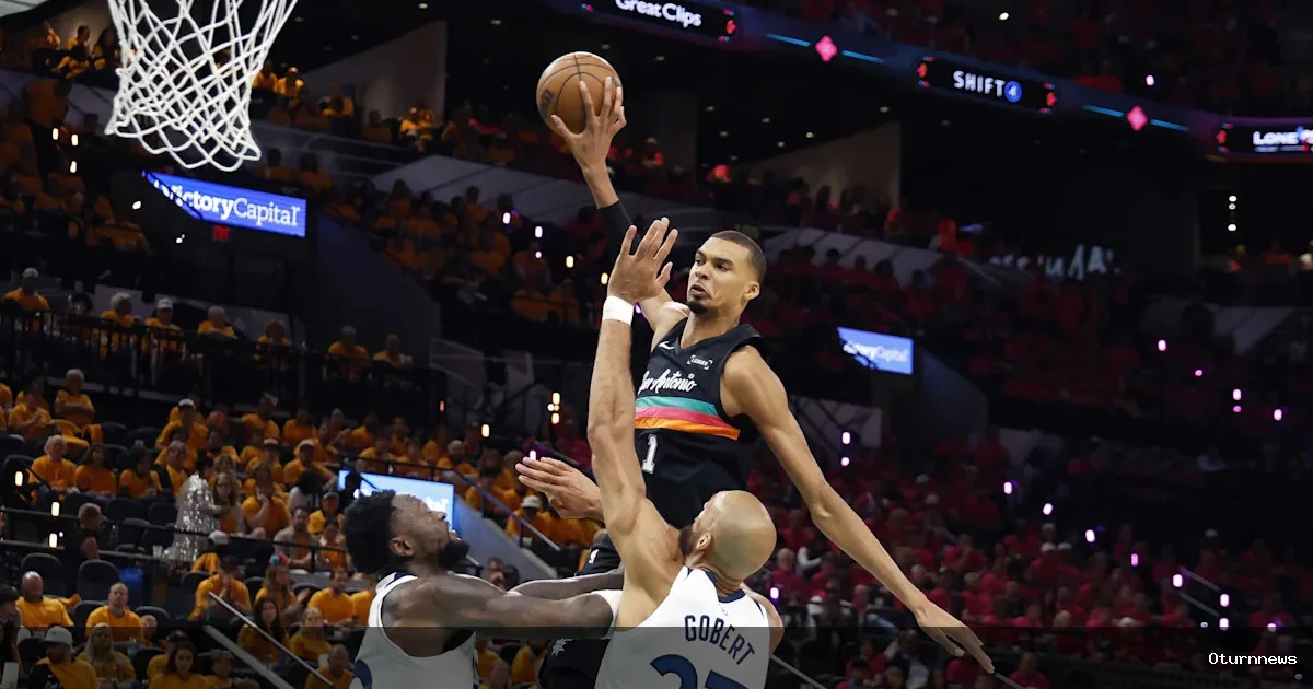 Victor Wembanyama Sets Single-Game Playoff Record With 12 Blocks as Spurs Crush Timberwolves